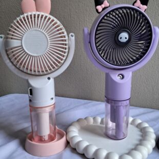Rechargeable Water Spray Fan – Coolest Mist Fan with Free Stand & Cable