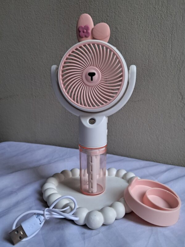 Rechargeable Water Spray Fan – Coolest Mist Fan with Free Stand & Cable - Image 2