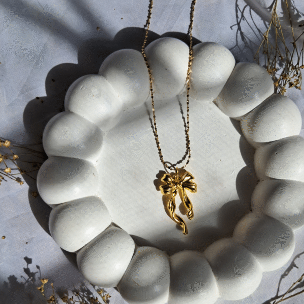 Bowknot Necklace (18k GOLD PLATED) - Image 4