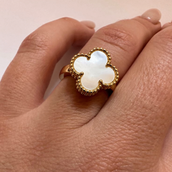 2 Colors Clover Ring (18k Gold Plated) - Image 2