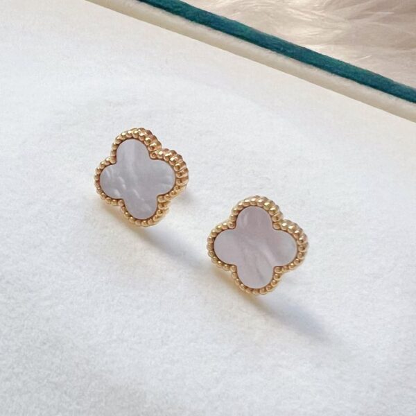 CLOVER  EARRINGS(18K Gold Plated) - Image 4