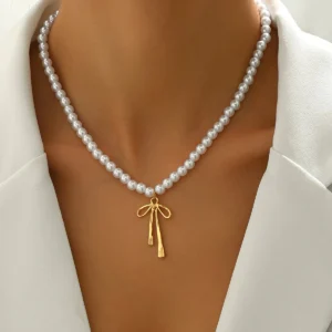French Retro Bow Pearl Necklace (18k Gold Plated)