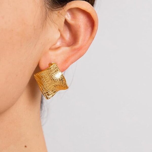 Irregular Square Metal Stud(18k Gold Plated) - Image 2