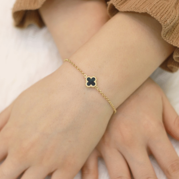Single Clover Bracelet(18k Gold Plated) - Image 2