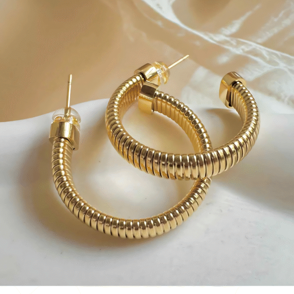 C-Shaped Metal Texture Earings - Image 4