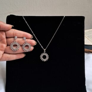ASunburst Silver-Toned Set☀️✨