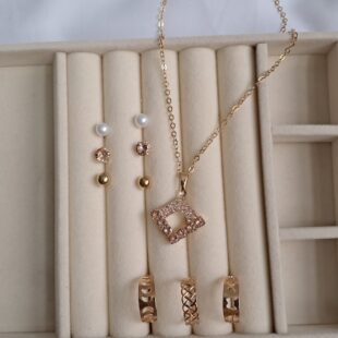 Morganite Rhinestone Square Set