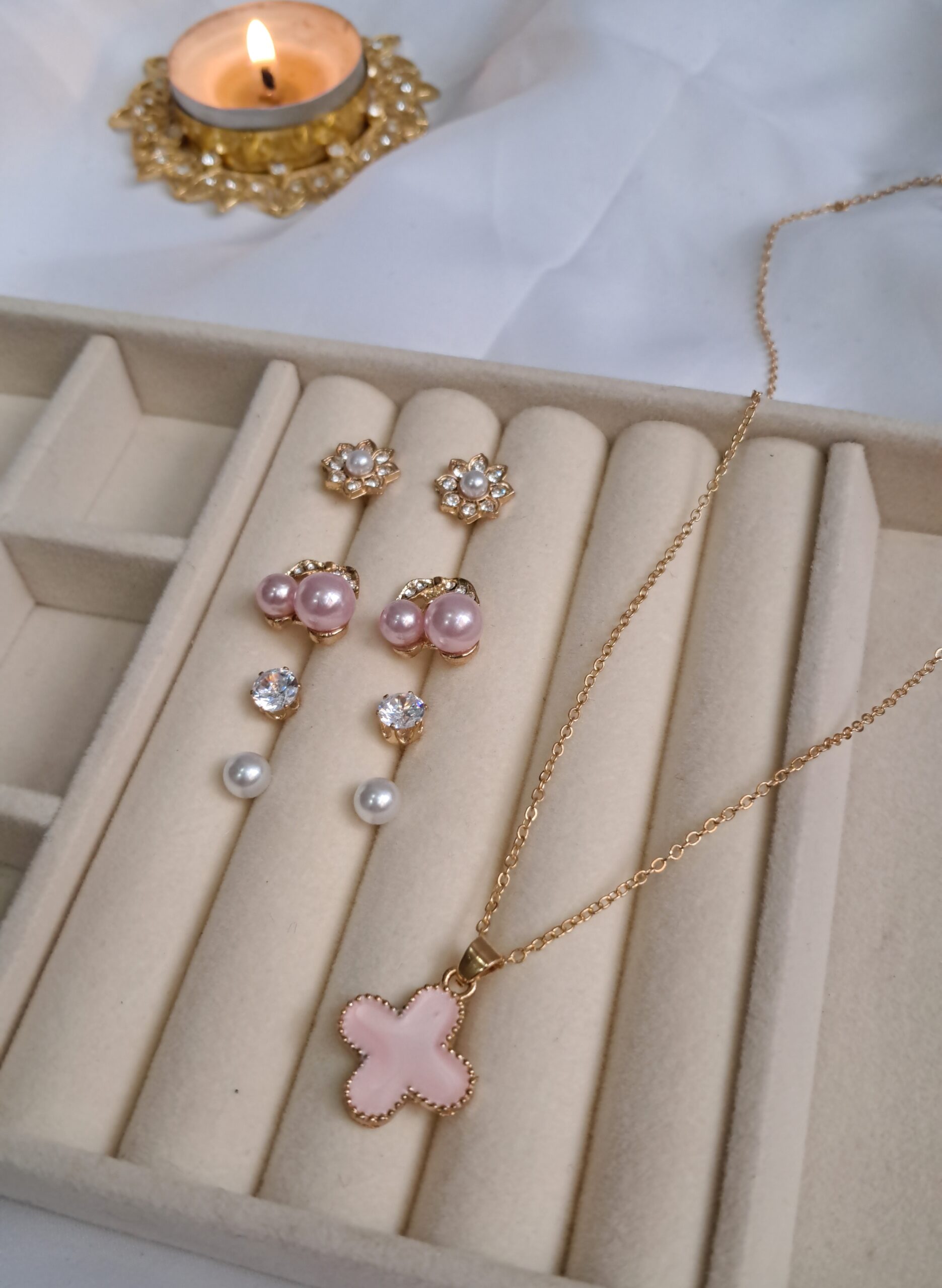 z Blush Clover Set 💗