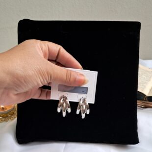 Tri-circle Hoop Earrings Silver🤍