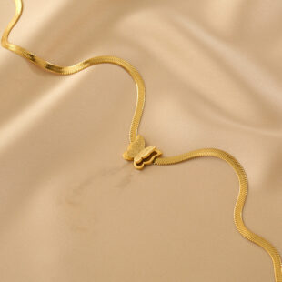 1Snake Chain Butterfly Necklace(18k Gold Plated)