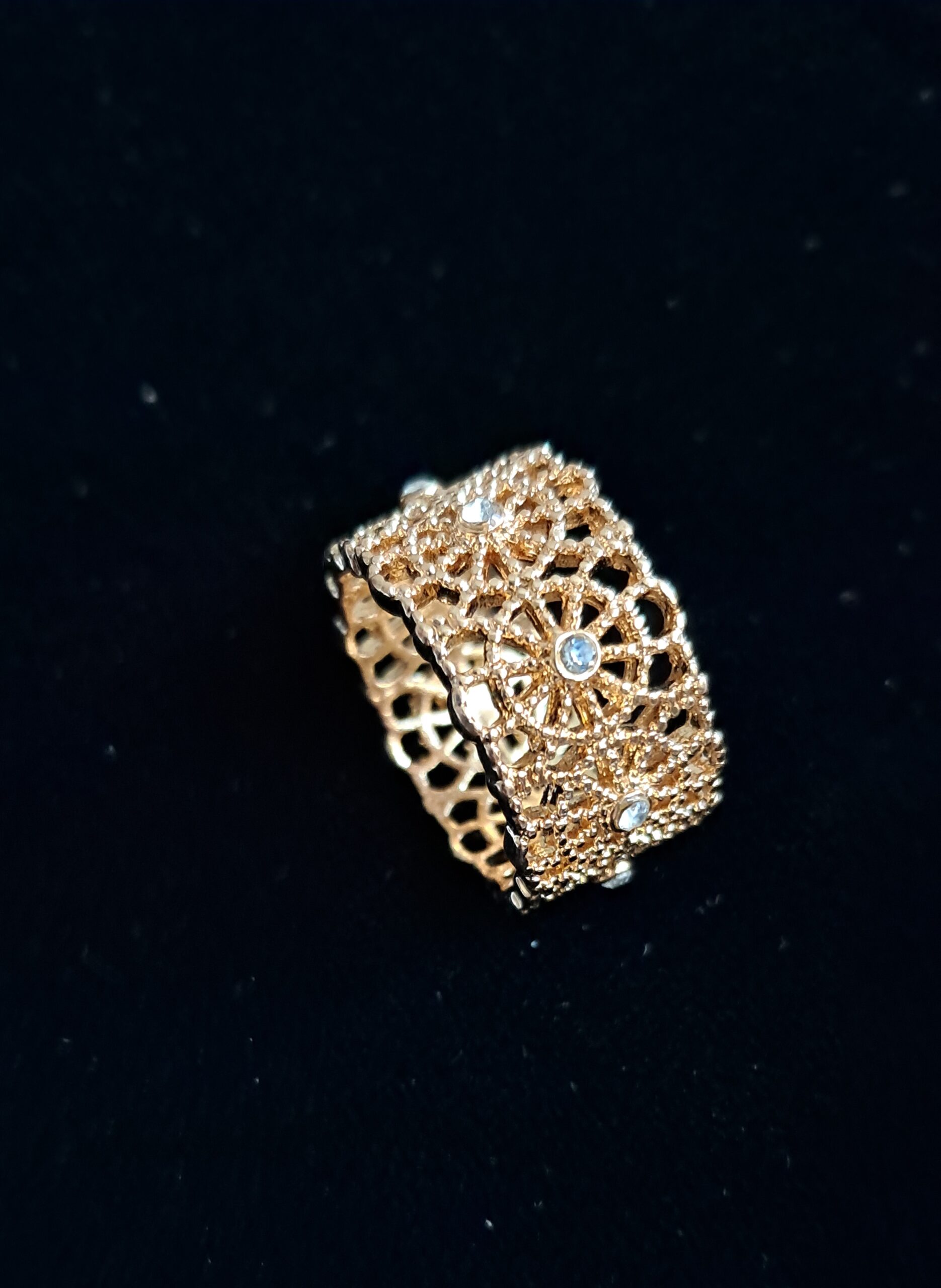 Buccellati Golden Diamond Cut Ring💎