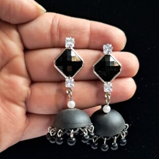 Matte Black Long Jhumky 🖤✨