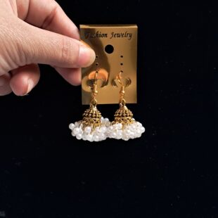 Golden Jhumka Bali with Pearls🤍